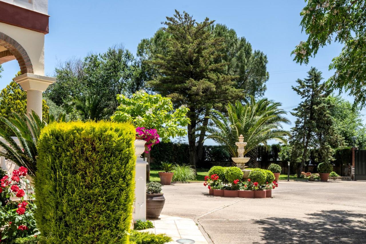 Villa Vivienda Turistica Rural Mari Carmen Baeza Exterior foto